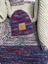 Load image into Gallery viewer, Ani Biscuit Baby Blanket & Hat