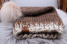 Load image into Gallery viewer, Elfie Beanie